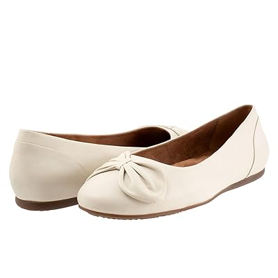 SoftWalk Sofia Women