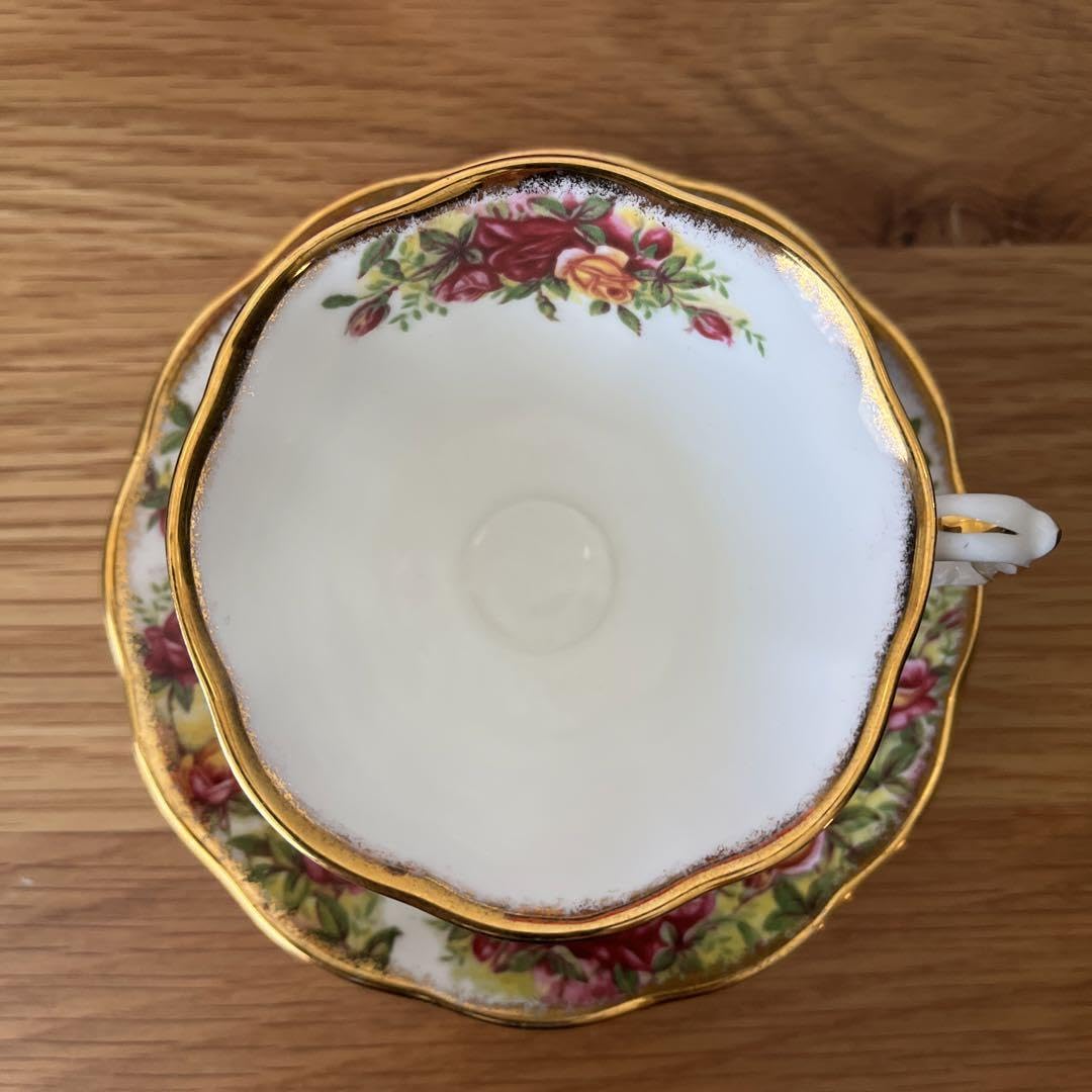 レア✩ロイヤルアルバート　セレブレーション　トリオ　2セット レア✩ロイヤルアルバート セレブレーション トリオ 2セット レア