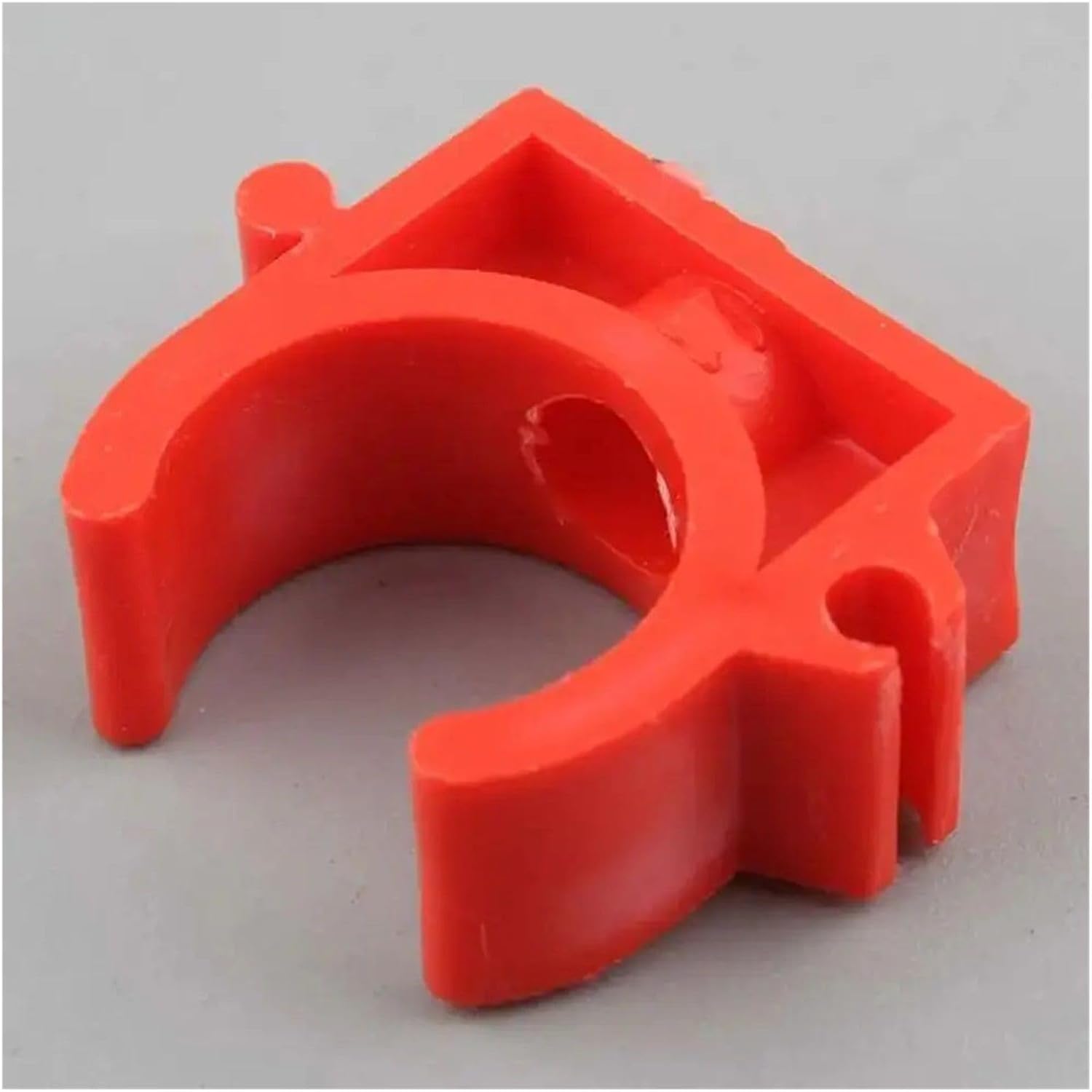 PVC Water Pipe Clamps Clips Support Tubing, 100Pcs/Bag U Type PVC Pipe Clamp Connector Pipe Holder 16/20mm Tube Fittings Connectors Garden Accessories(Blue 20mm)