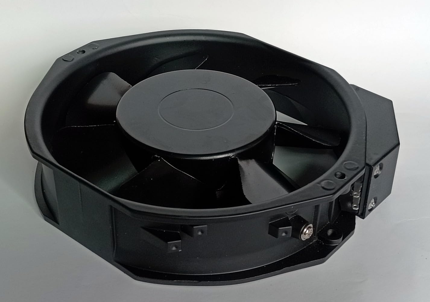 5915PC-20W-B20-S12 200VAC 25/28W 170×150×38mm Metal High Temperature Resistant Fan 5915PC-20W-B20-S12