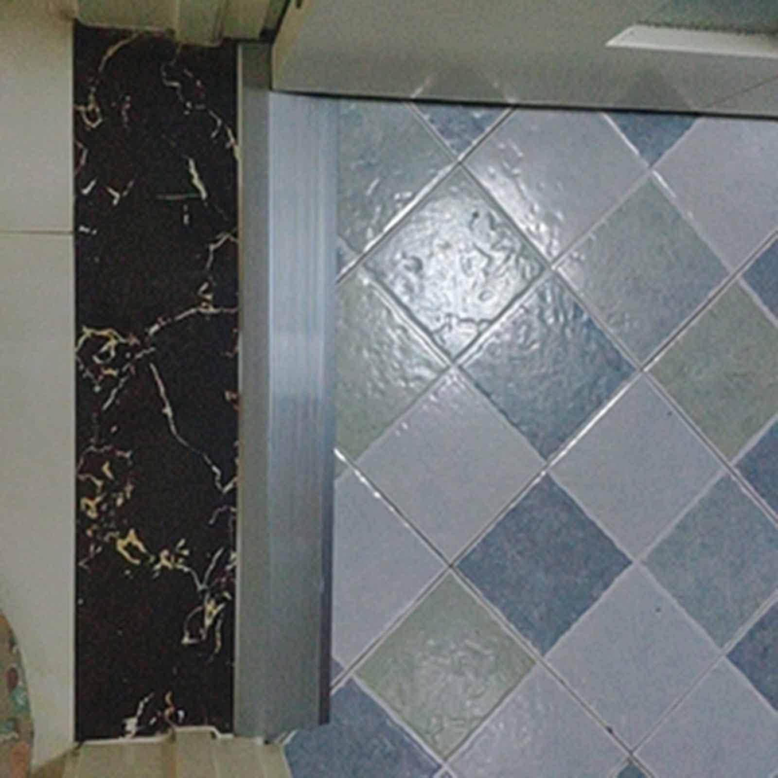 Striscia in metallo antiscivolo, 10 cm di larghezza, riduttore di soglia con scanalatura, lunghezza 1,2 m, per uso domestico, colore nero e soluzione per ingresso sicuro