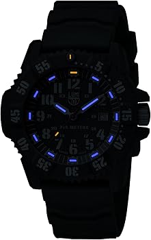 Amazon | Luminox メンズ マスターカーボンシールウォッチ 3801