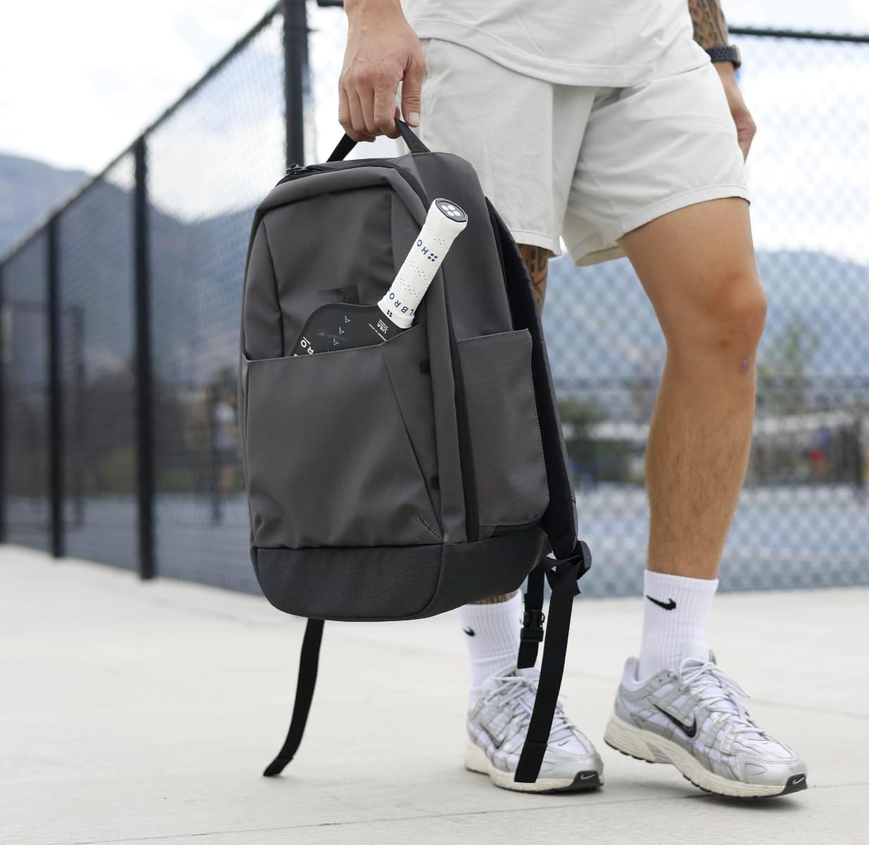 Court Ranger Pickleball Bag – Premium Upright Bag for Paddles, Pickleballs, Metal Fence Hooks, Room For Shoes, Ripstop Waterproof Fabric, 25L Capacity