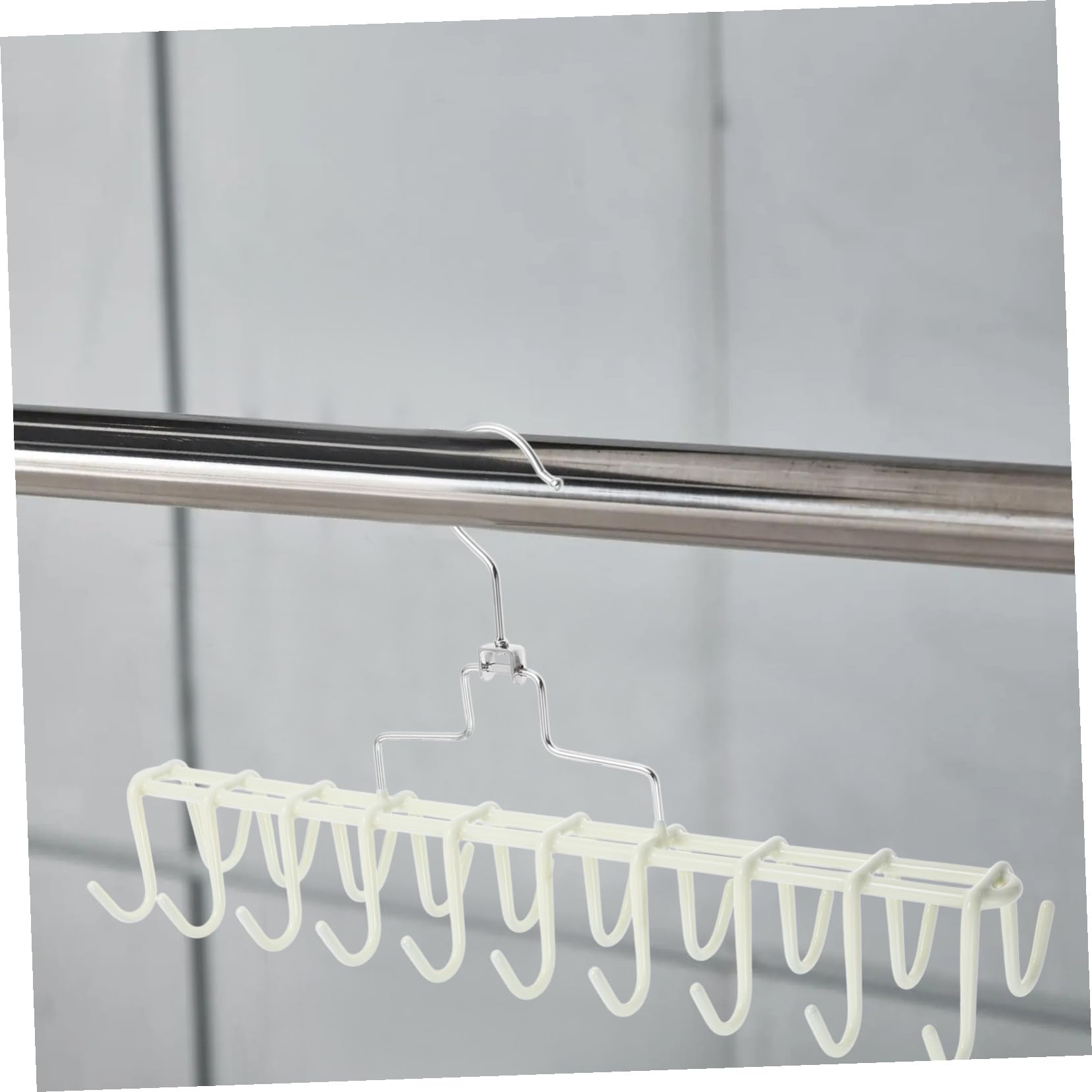 Drehbarer Gürtel und Krawattenhalter mit Mehreren Haken