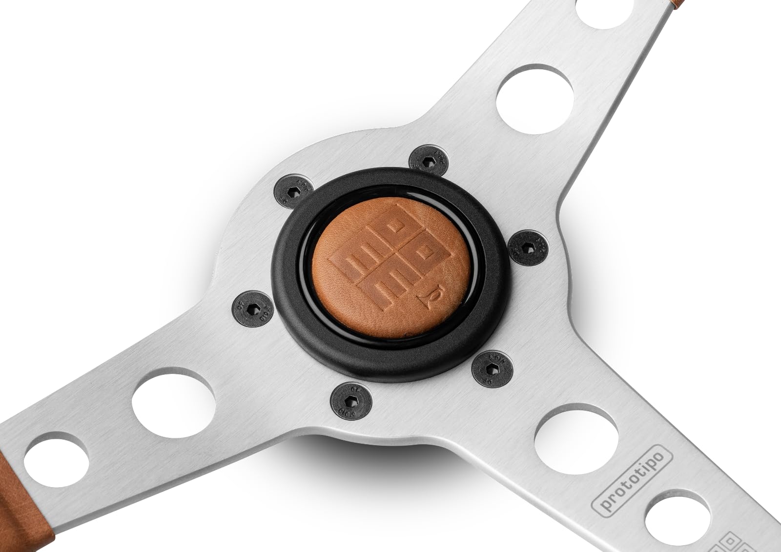 Amazon.com: MOMO Prototipo Heritage Tobacco Steering Wheel 350mm