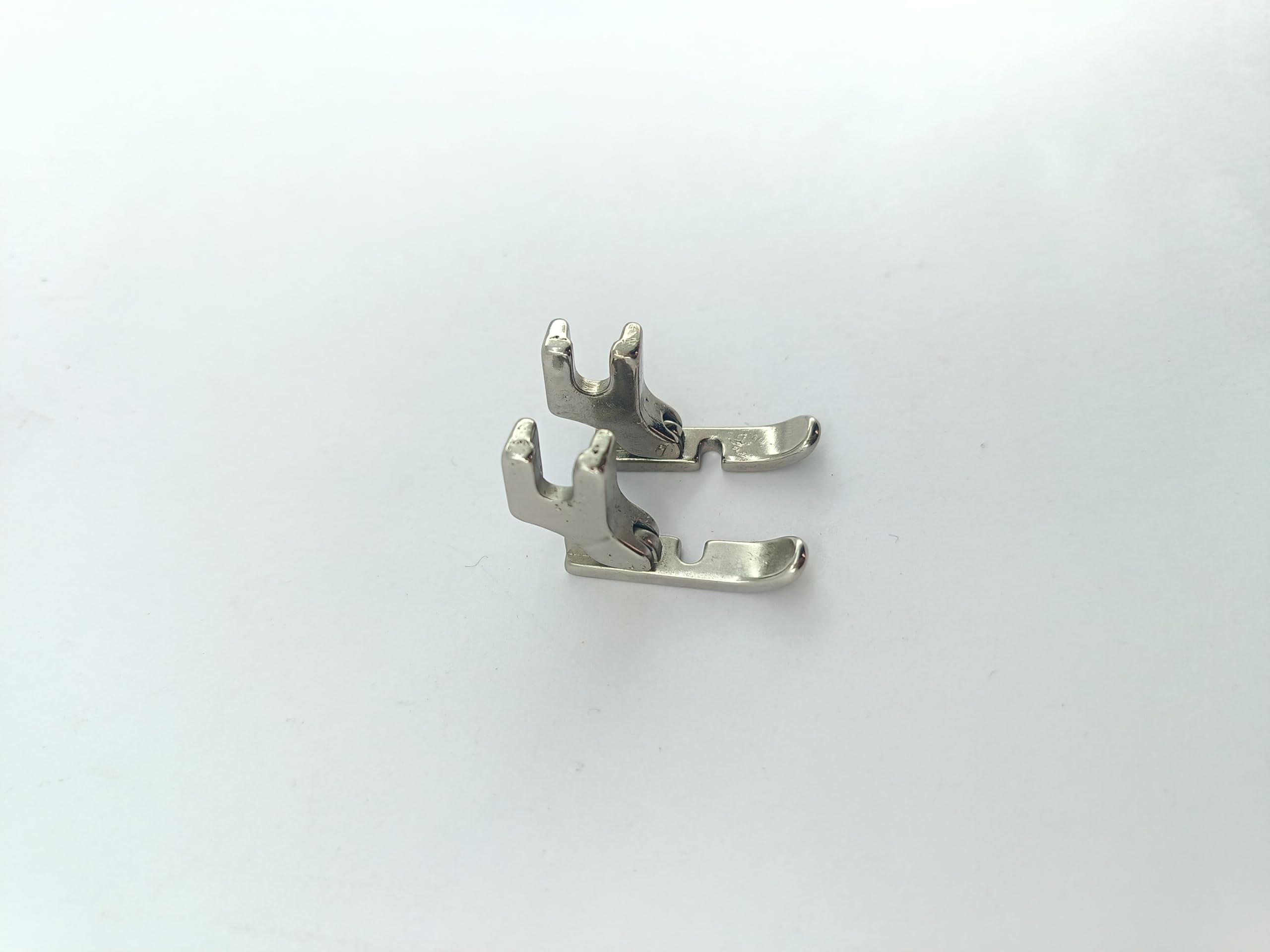 Presser Feet for Home Machine Small Sewing Machine Feets (Right-1+Left-1) — Amazon image 2