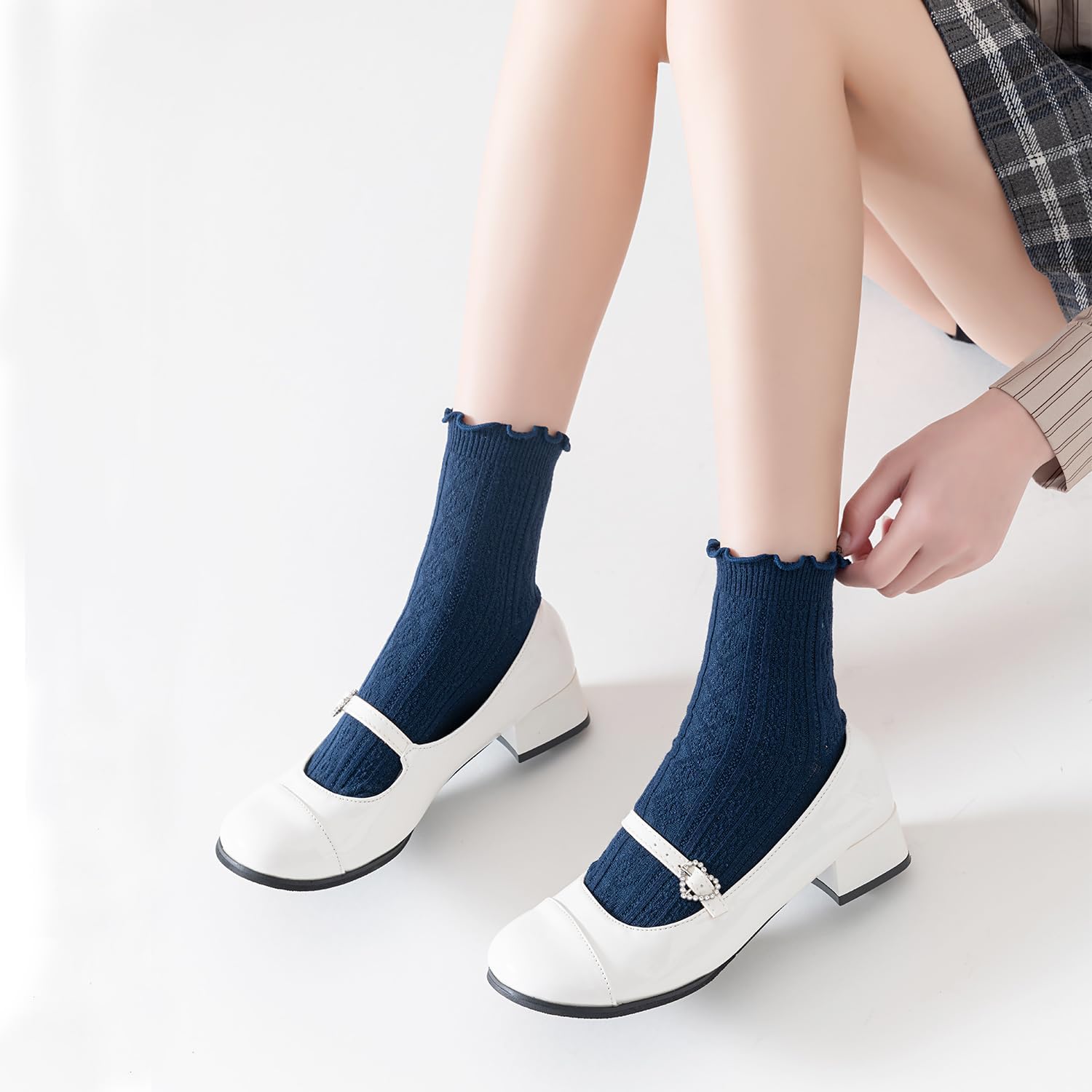 Mcool Mary Women's Ruffle Socks,Casual Ankle Breathable Cool Knit Cotton Cute Crew Frilly Sock 6 Pack - Image 4