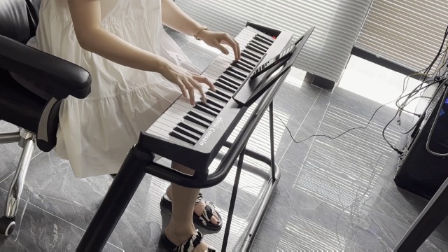 Cossain 61鍵盤キーボード Watch Cossain 61 Key Keyboard Folding Piano on Amazon Live