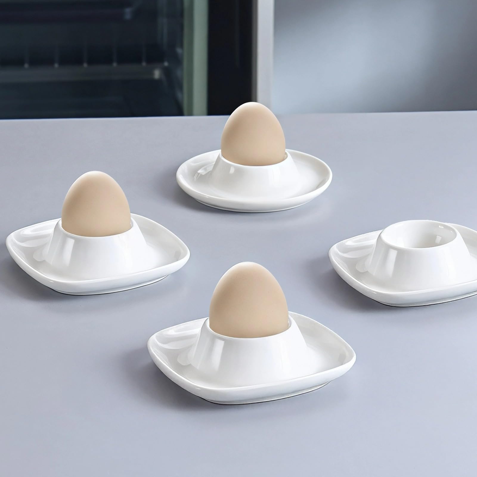 6-teiliges quadratisches Eierbecher-Set aus Keramik, weiß gekochte Eierablage-Set mit runden Einkerbungen, mikrowellen- und spülmaschinenfest