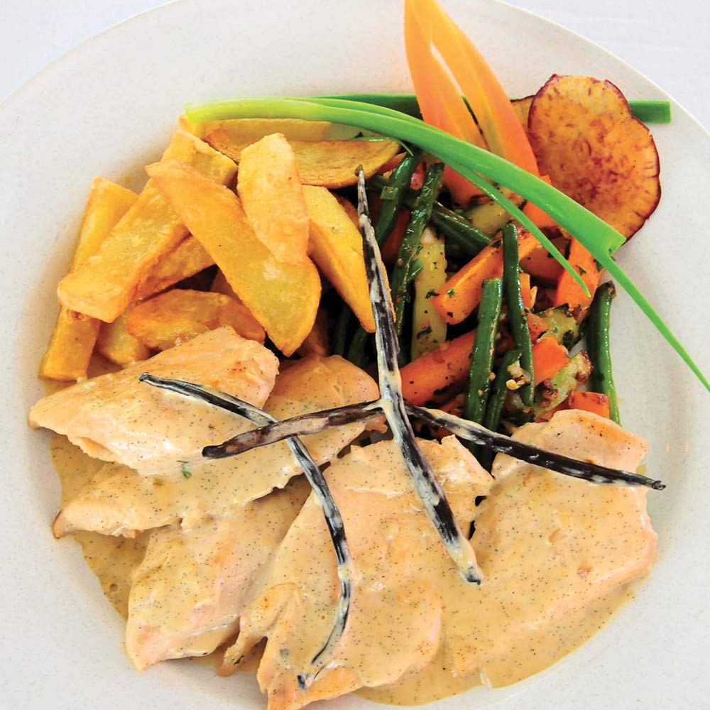 Royal Bernard - Assortiment Découverte - 2 Cordons bleus de volaille + une poêlée de cubes de poulet marinés à l'ail des ours + 2* filets de poulet + 4* cuisses + 6* escalopes de dinde