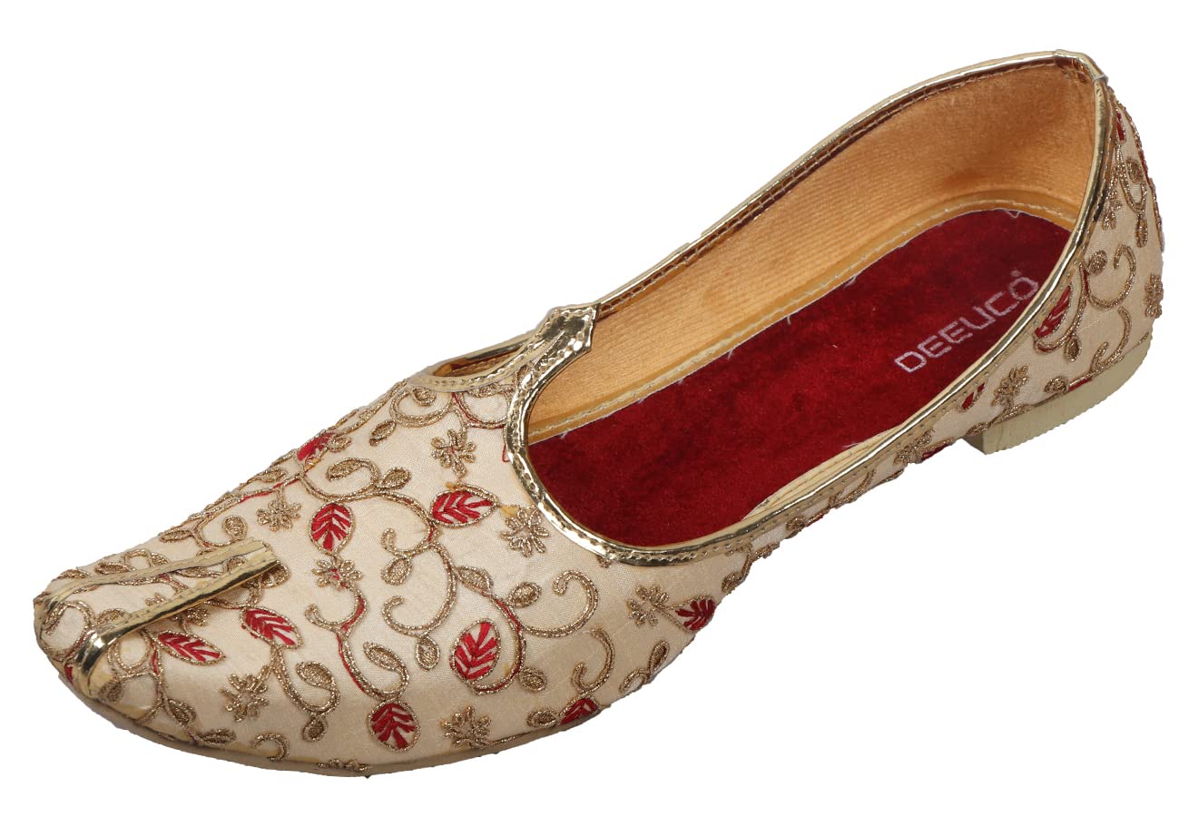 DEEUCO Men's Ethnic Golden and Maroon Embroidery Design Wedding,Party and Sherwani Jutti,Mojari (Numeric_7)
