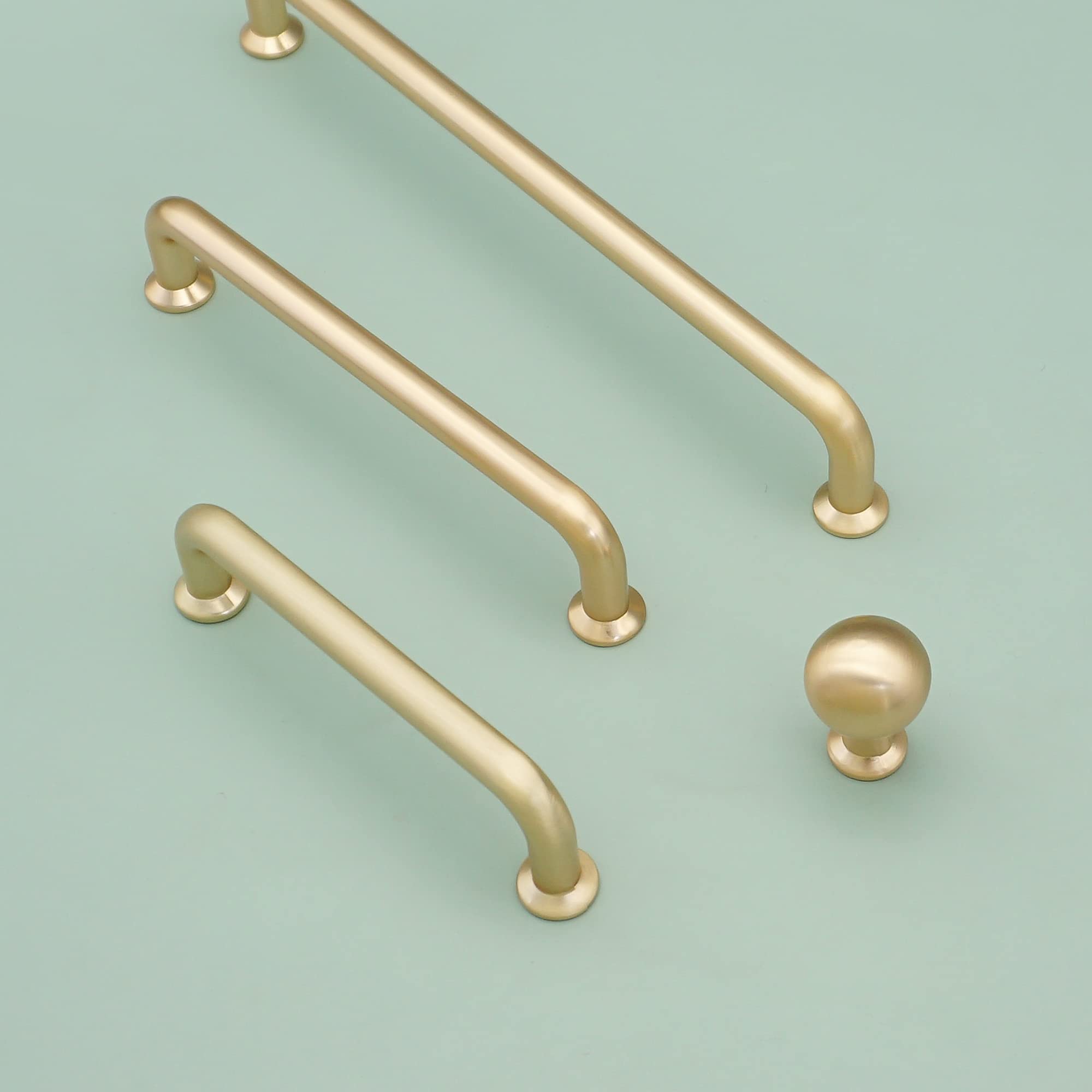 MFYS 7.55" Brushed Gold Kitchen Cabinet Pull Handle Simple Brass Drawer Knob Dresser Pull Handle Vanity Hardware (7-9/16" Hole to Hole)