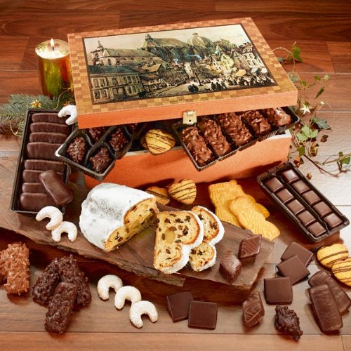 Domschatz Holz truhe Ein wunderschönes altes Motiv des Aachener Doms