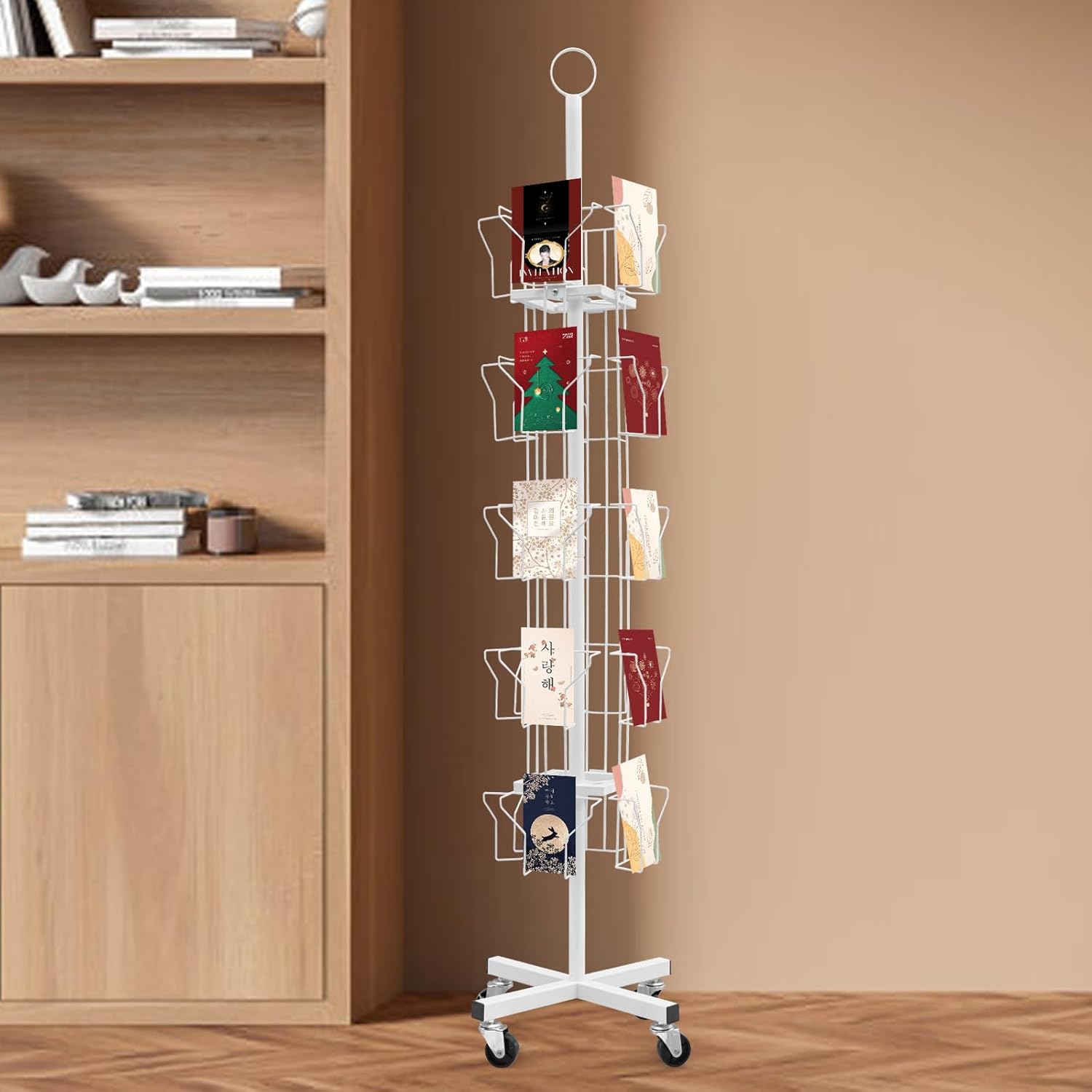 20 Pockets Rotating Greeting Card Rack with Wheels, 5 Tier Metal Display Stand Spinning Floor Stand Pocket Rotating Holder for Stickers Showcase