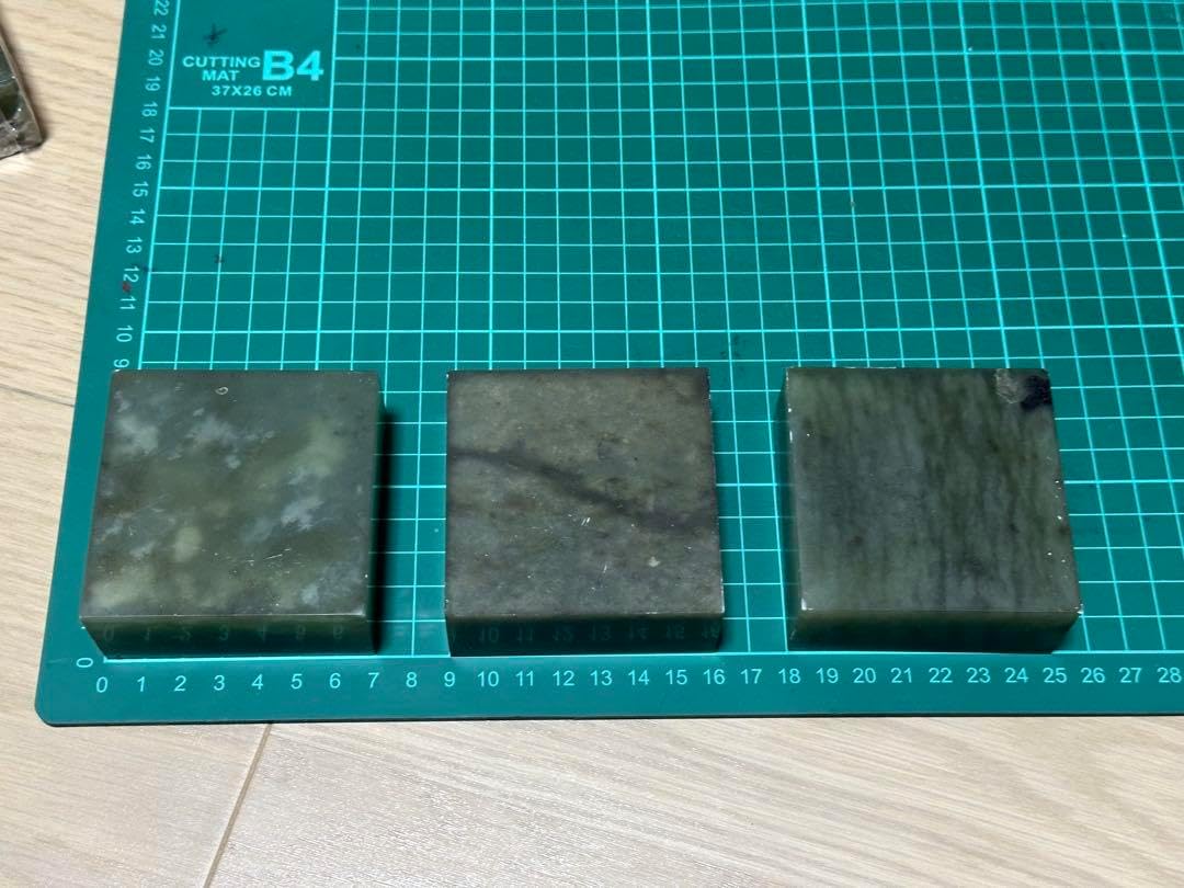遼寧石　印材　印石　大材　公募用　書法展　篆刻　7cm 3点セット　① 遼寧石 印材 印石 大材 公募用 書法展 篆刻 7cm 3点セット