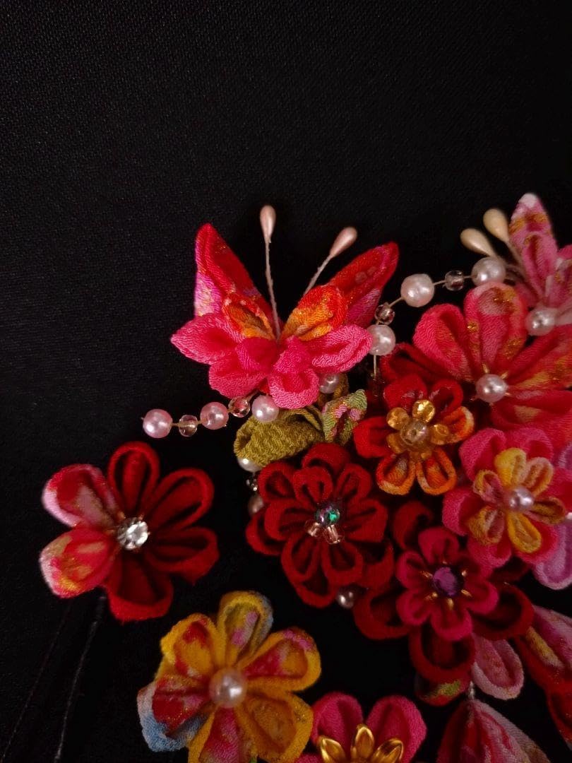 つまみ細工の髪飾り 七五三 髪飾り お花と蝶々