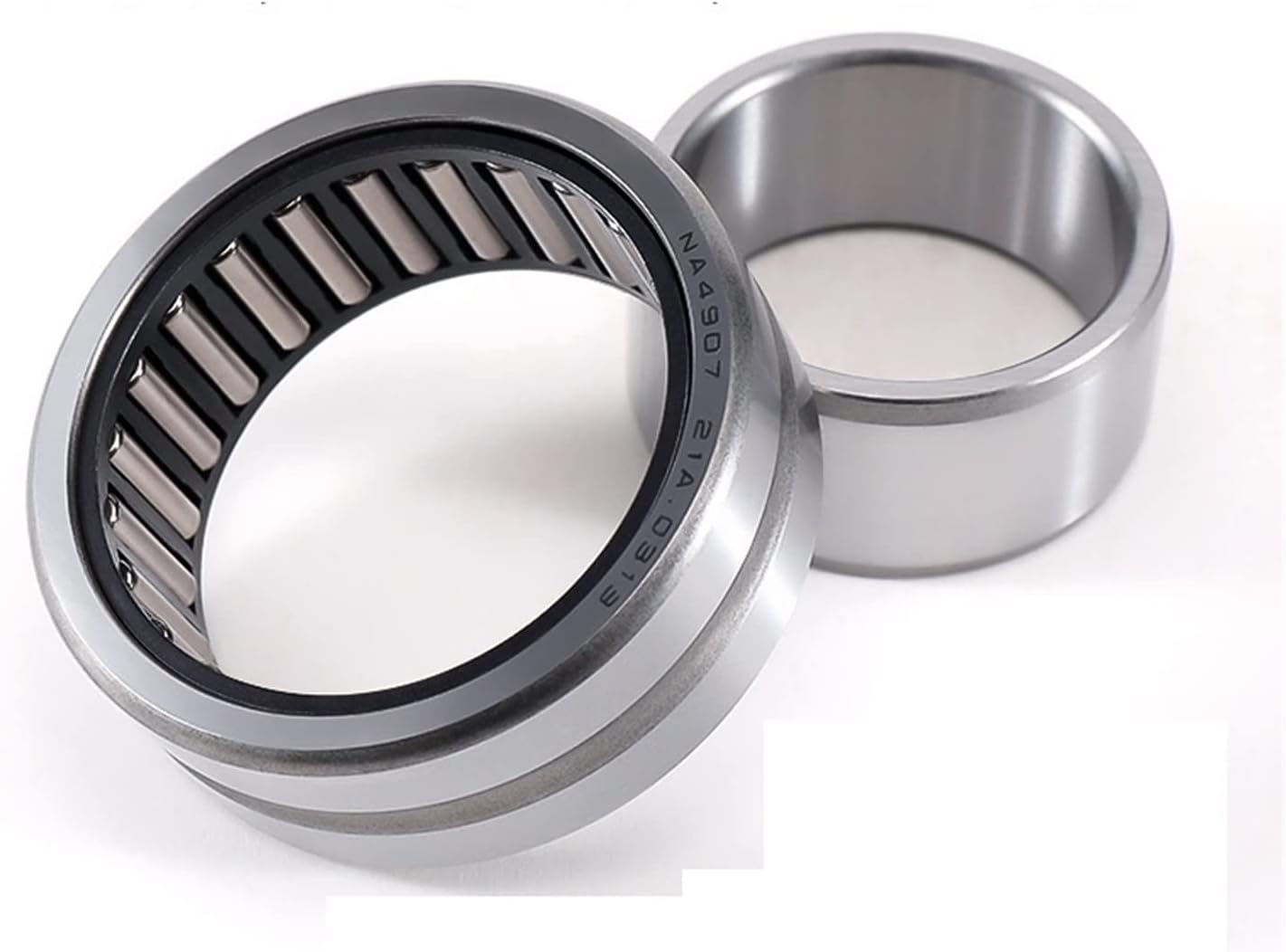 Needle Roller Bearing NKI55/60/56/70/75/80/25/35 NKI85/90/95/26/36 Bearings(Nki55/25 55x72x25)