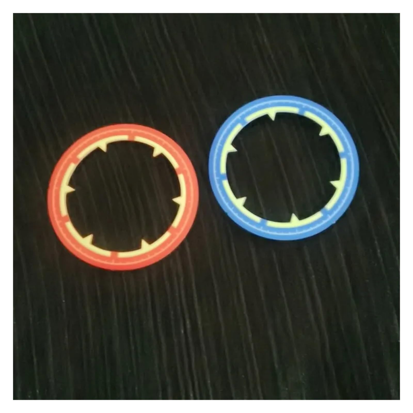 ZHGUIMING Cadran Creux Lumineux Vert de 28.5mm, échelle de chapitre intérieur, Cadran de Montre adapté au Mouvement NH35 NH36 NH38 NH70
