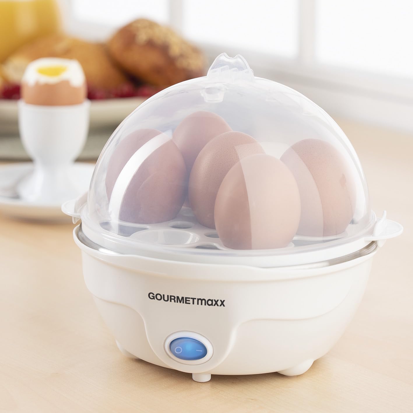GOURMETmaxx Cuiseur à Œufs Électrique 6 Œufs – 3 Niveaux De Cuisson, Pique-Œuf Intégré, Gobelet Doseur, Couvercle Transparent, Blanc – Lave-Vaisselle OK