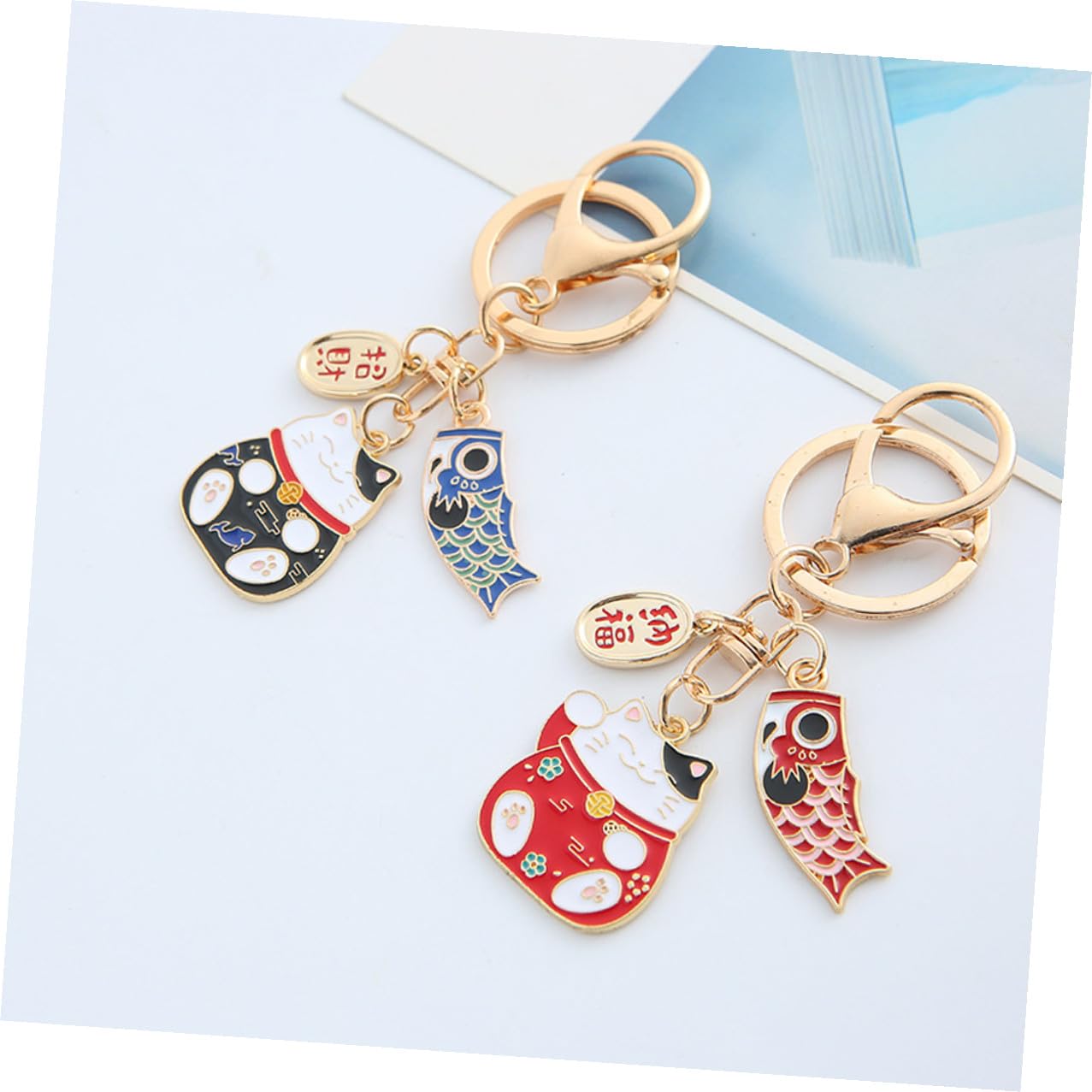 TOYANDONA Llavero de Dibujos Animados Gato Japonés de Aleación de Zinc Rojo, 2 Piezas Fina Elaboración y Diseño Práctico para Decoración y Obsequio de Año