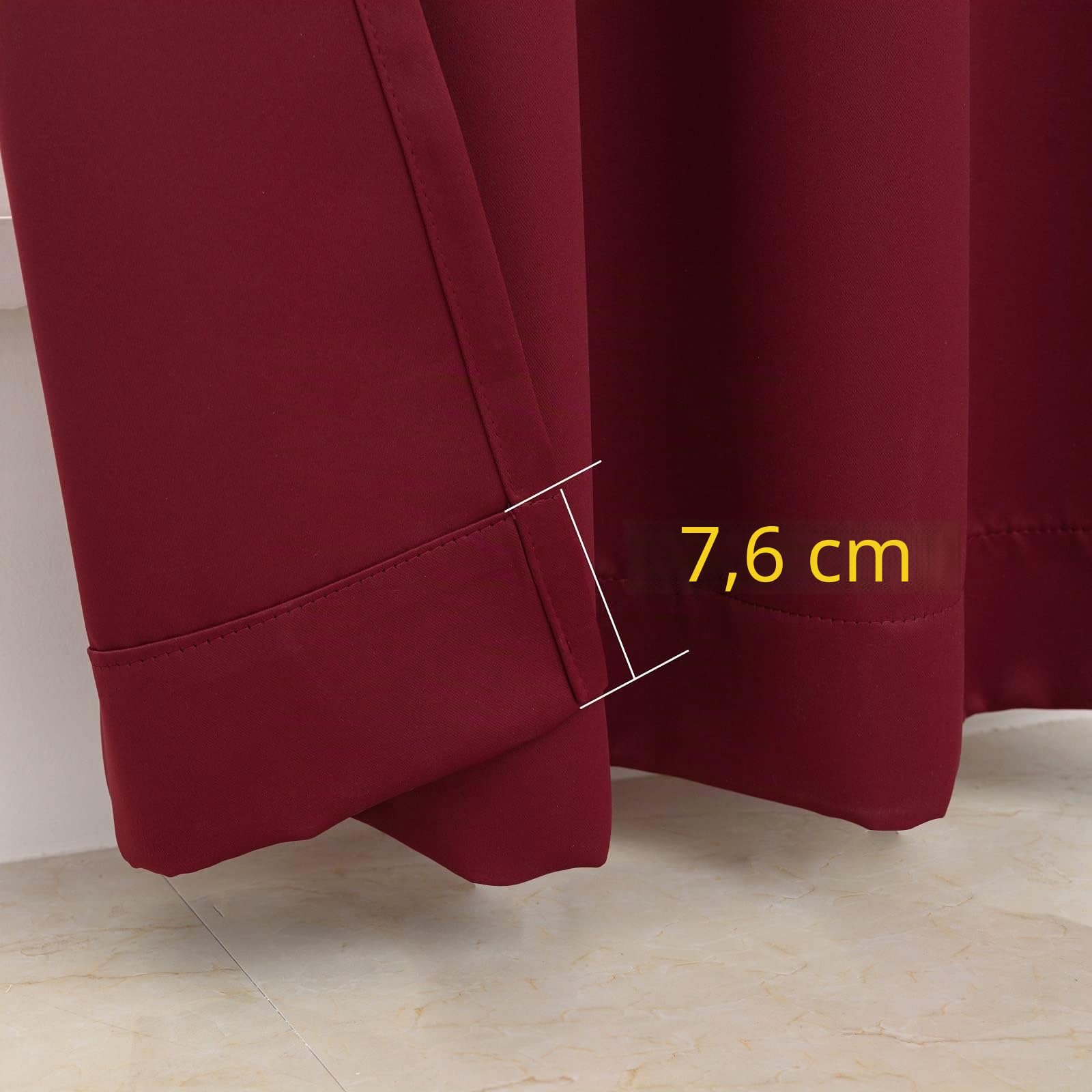 Pickluc Lot de 2 rideaux occultants à œillets de 274 cm de long, rideaux à isolation thermique pour salon, réduction du bruit, protection de l'intimité, rouge bordeaux, 132,1 cm de large x 274,3 cm de