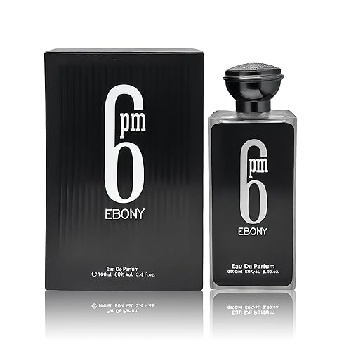 Colonia para hombres 6PM Ebony 3.4 onzas líquidas Eau de Toilette en spray con notas de Bergamota, Lavandín, Flor de Naranja, Ámbar y Vainilla.