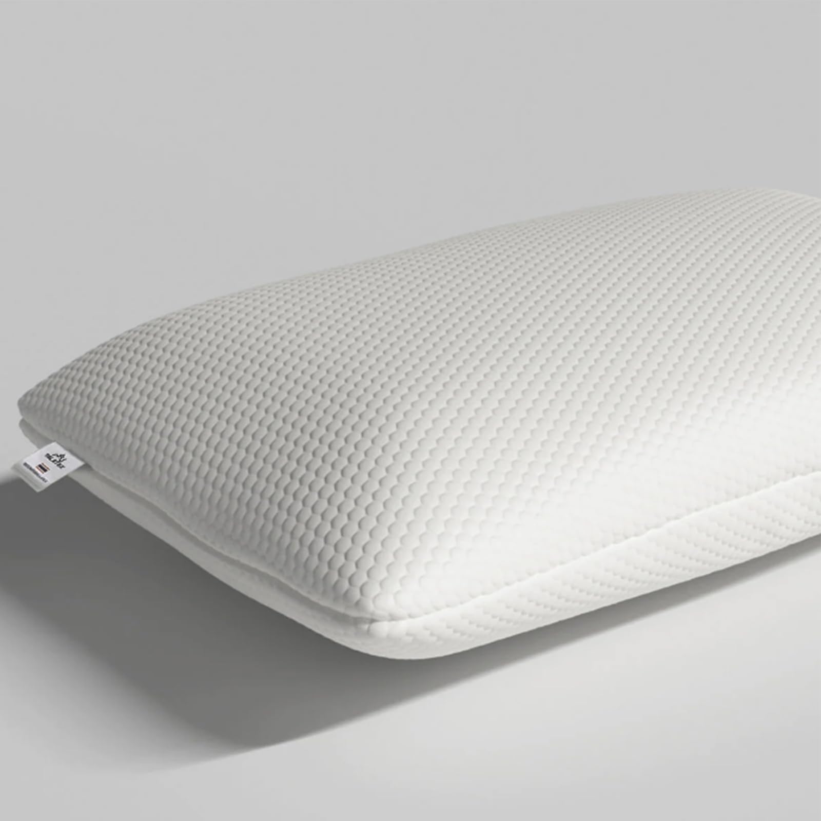 Talatex Paquete de 2 fundas de almohada Tencel, transpirables, refrescantes y ultra silenciosas, con cierre de cremallera, tamaño estándar/Queen/King, color blanco