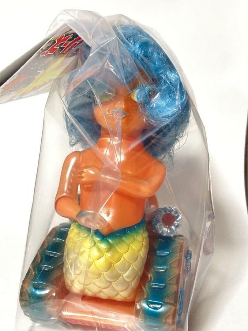 人魚戦車リバン アフロver.クリア成型内部オレンジ塗装 人魚戦車リバン アフロver.クリア成型内部オレンジ塗装 人魚戦車リバン