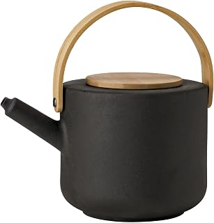 Stelton Teekanne Theo - Rustikale Steingut-Kanne, Deckel & Griff aus Bambus - Modernes skandinavisches Design, Gusseisen-Finish - Stilvolles Tee-Accessoire - 22x16 cm, 1,25 Liter, Schwarz & Braun