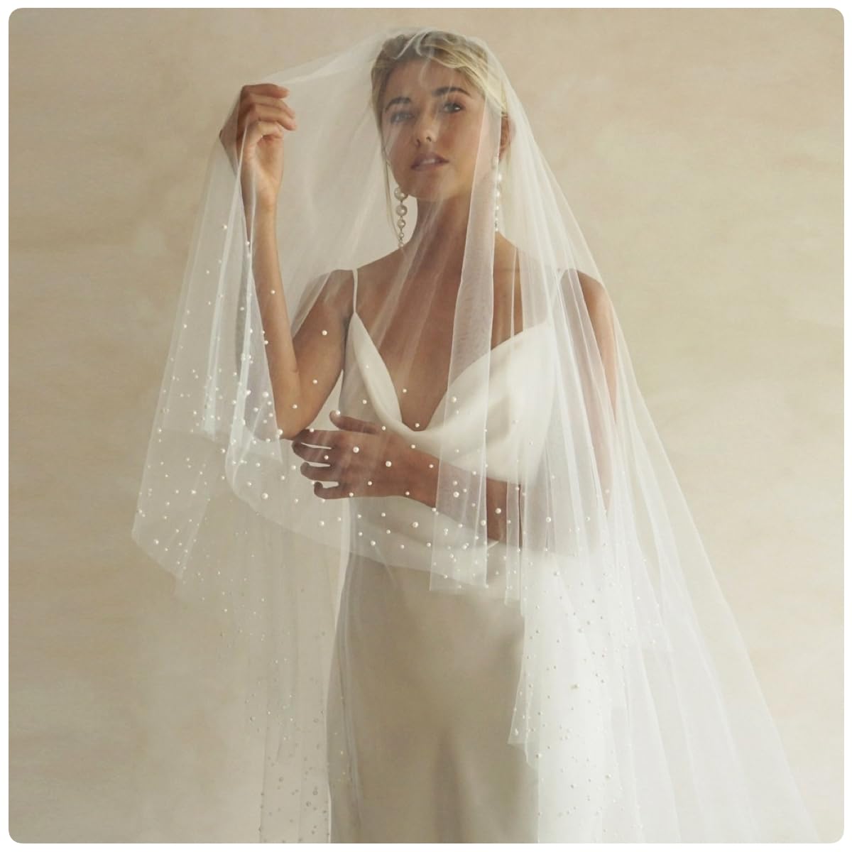 XJHWD 200/300/500cm Long Cathedral Wedding Veil with Comb, Two-Tier Soft Tulle, Bridal Pearls Beading Veil, Blusher Face Cover for Brides