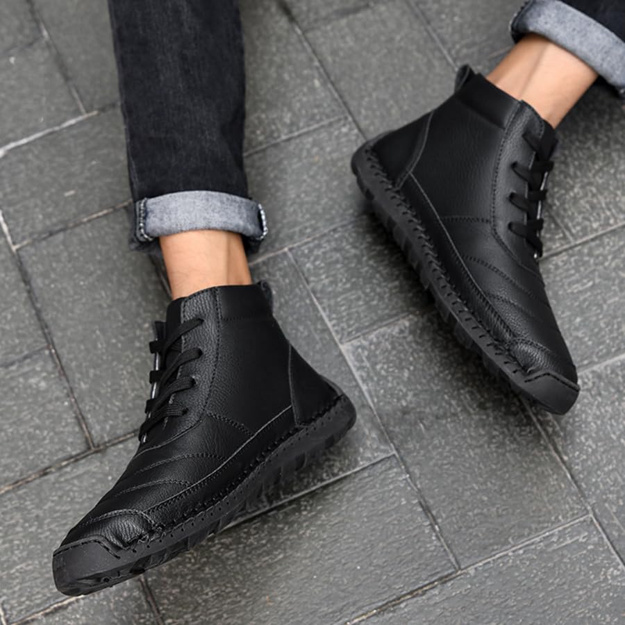 Image of Men's Casual Leather Handmade High Boots Fashion Lace-Up Non-Slip Sneakers Outdoor Comfort Retro Walking Driving Ankle Chukka Bootie