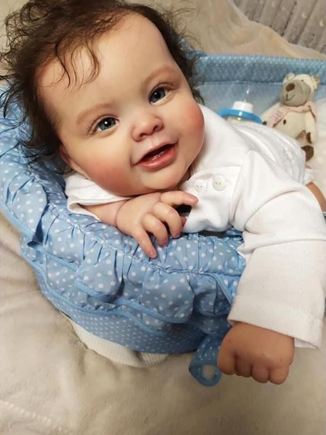 Muñeca de bebé realista de 24 pulgadas (60 cm) – Muñeca hiperrealista, hecha a mano de silicona suave y algodón. Juguete y regalo para niñas y niños, apto para niños de 3 años