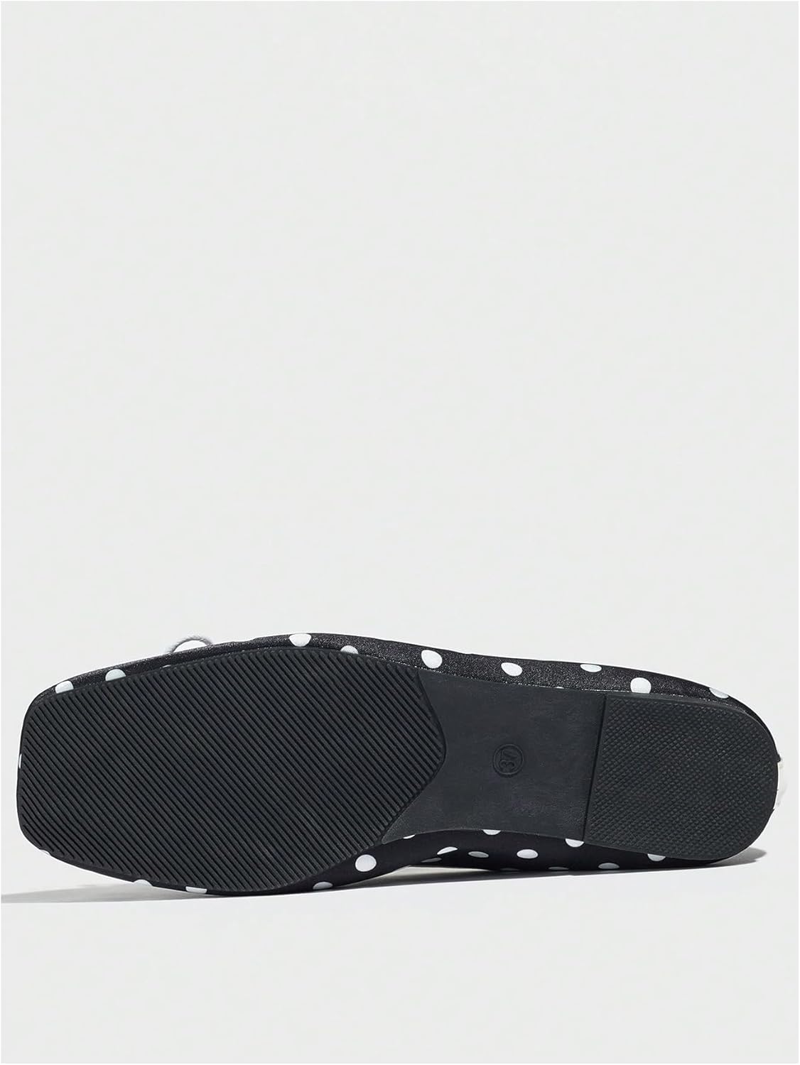 MakeMeChic Women's Bow Knot Polka Dots Flat Shoes Beaded Closed Toe PU Leather Spring Summer Flats