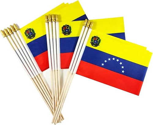 Newperlite Banderas venezolanas pequeñas de mano – Poste de madera maciza y parte superior de lanza de Venezuela, paquete de 12, 5 x 8 pulgadas