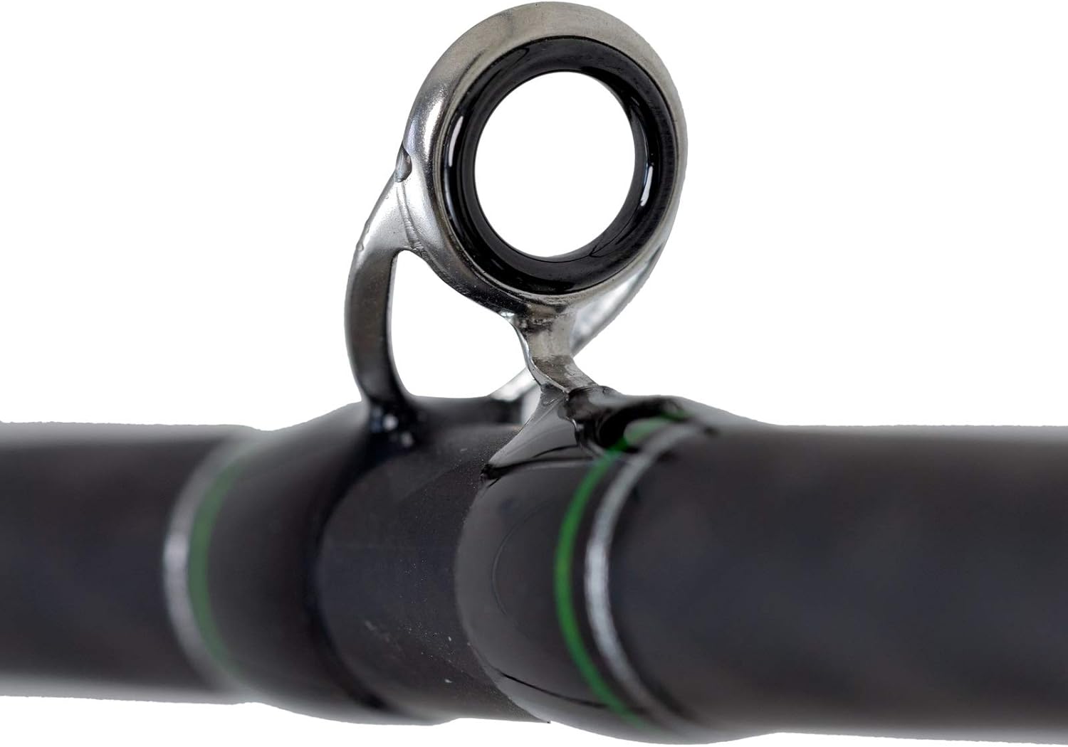 Phenix Rods Phenix Rods Maxim Casting / 7′3″ / 1 PC / 12-25 LB LINE Rating/Moderate/Fast Taper Action / 3/8-1 OZ Lure Weight/Essex SIC Guides/Essex Trigger Reel SEAT/Custom EVA Handle