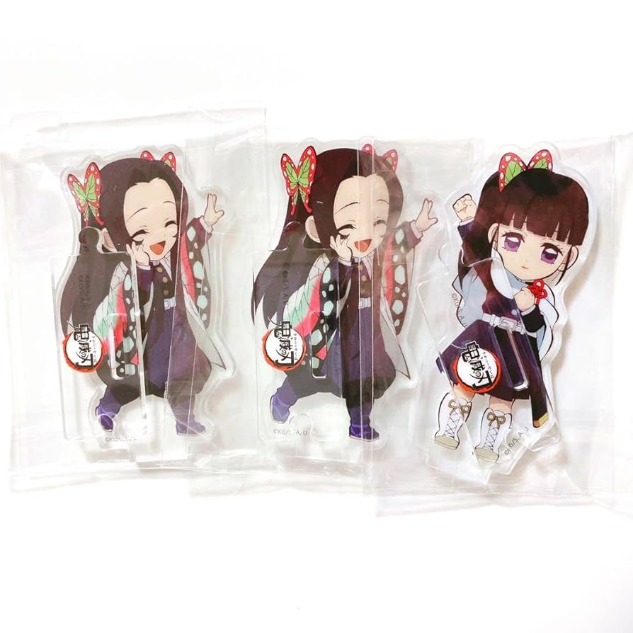 Amazon.co.jp: 鬼滅 繋がる アクリルスタンド 栗花落カナヲ 胡蝶