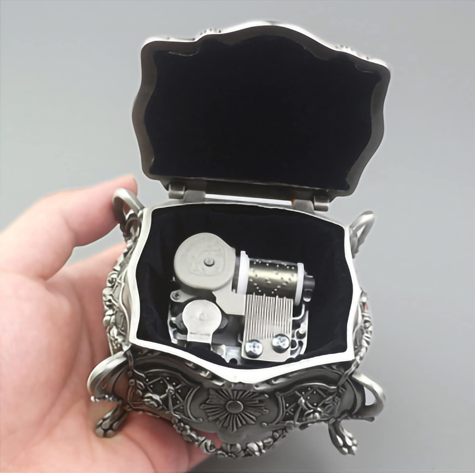 Carillon Scatola Musicale Scatola di Musica in Metallo Vintage, Nessuna Scatola di Musica Batteria, Regalo for San Valentino Weddings Christhat Birthday Carillon Regalo di