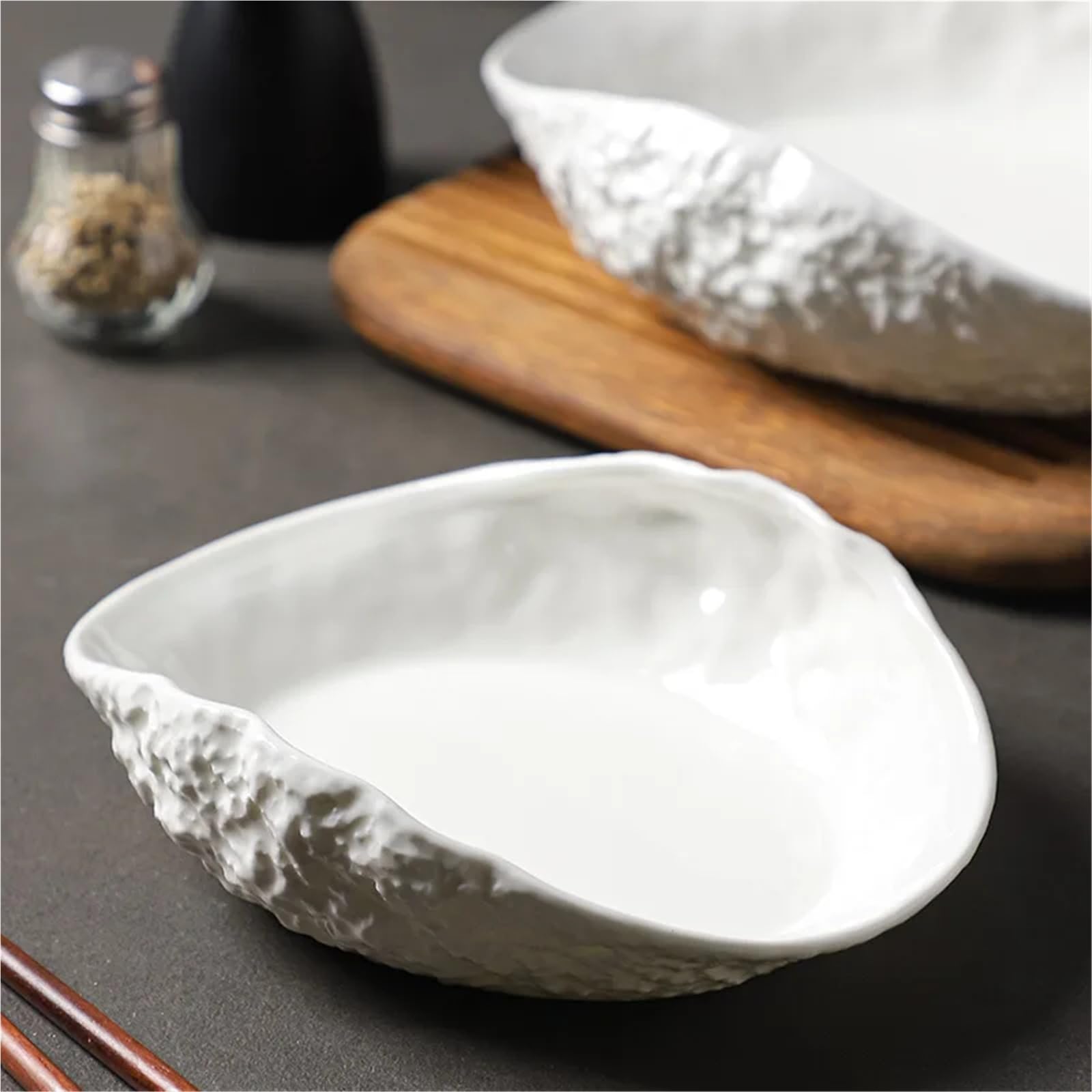 Piatto in ceramica a forma di conchiglia con motivo a roccia e finiture dorate, for pesce al vapore, zuppe, macedonia e dessert(A-L)