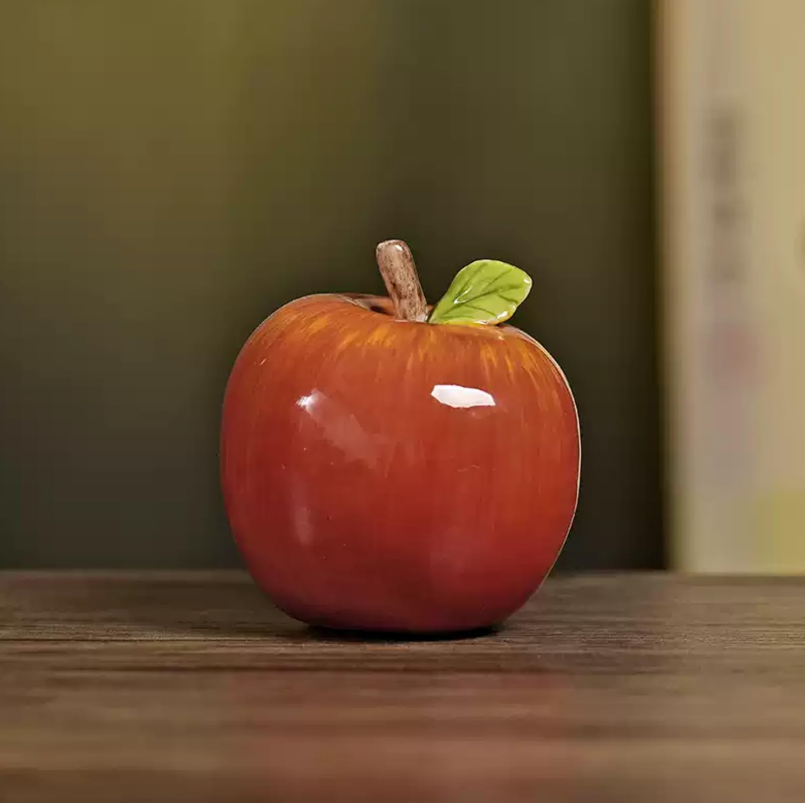 DECRZPB Ceramic Figurine Red apple Sculpture Ceramic Ornament Arts Home Office Wedding Gift