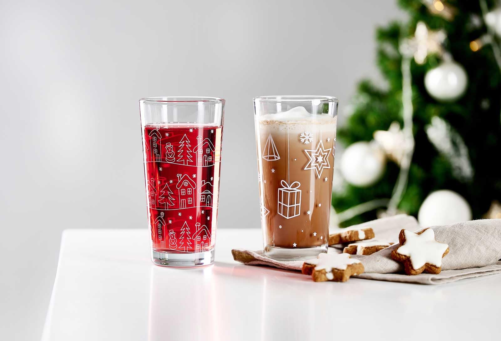 Ritzenhoff & Breker Winter Xmas Trinkgläser 6er Set | 380 ml | Weihnachtliche Wassergläser mit weißem Dekor | Glas, Spülmaschinengeeignet