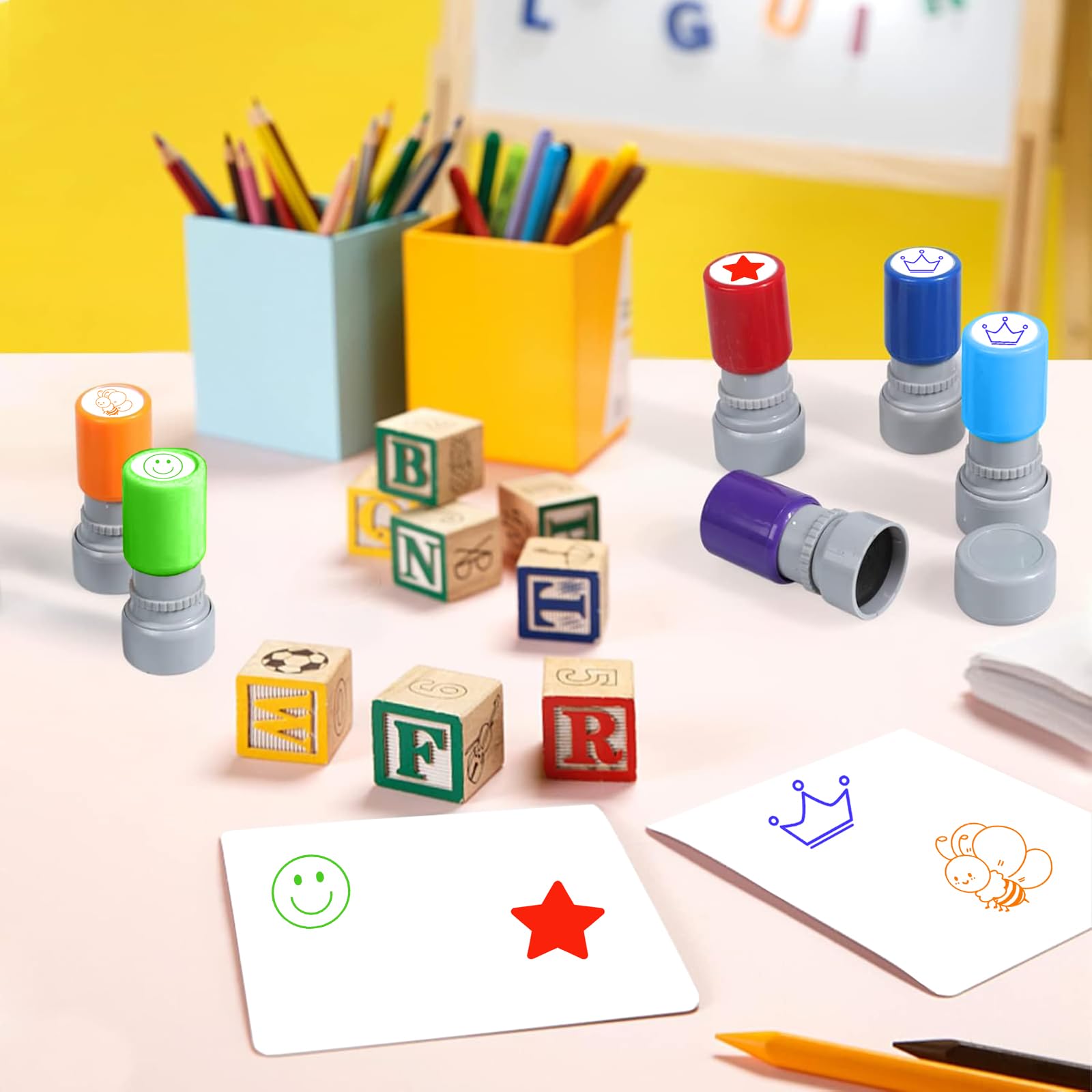 Set di 4 timbri autoinchiostranti per insegnanti, lode incoraggiamento bambini, punteggio per insegnanti, timbri motivazionali, timbri colorati dei cartoni animati, set di timbri per la ricompensa