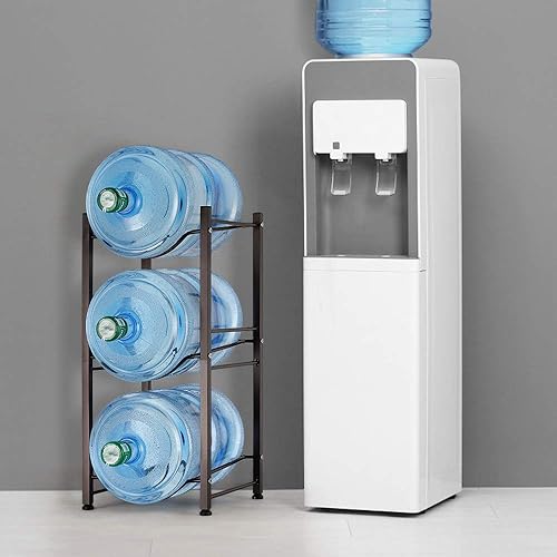Miniatura 6 de Vrisa Soporte para botellas de agua de 5 galones, organizador de botellas de agua de 5 galones para almacenamiento de 3 niveles, bronce