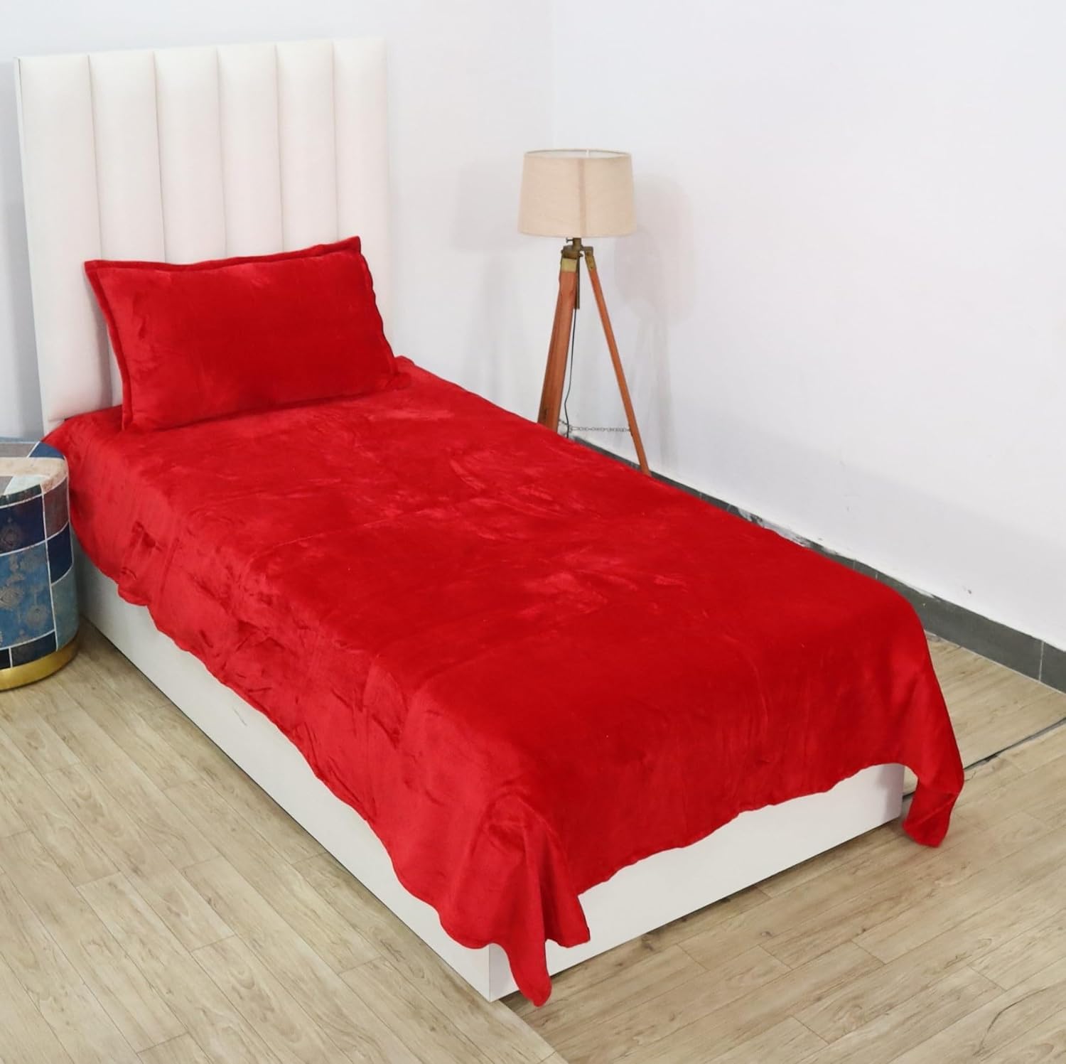 RD TREND 250 Gsm Flannel Warm Bedsheets For Winter Single Flat Size (60X90 Inches) With 1 Pillow Cover 210 TC Size (18X28 Inches) Colour Red (B0CMH53LF8) Amazon Price History, Amazon Price Tracker