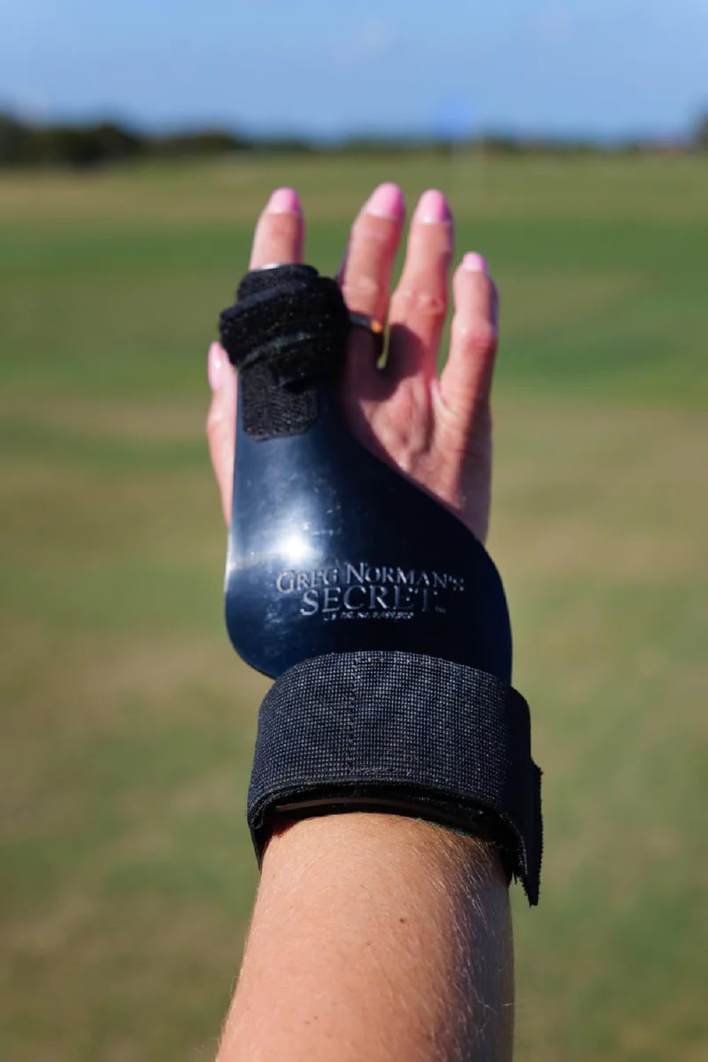 The Secret Chipping, Short Game Aid - Swing Improvement Golf Trainer, Golf Wrist Brace - Endorsed by Greg Norman