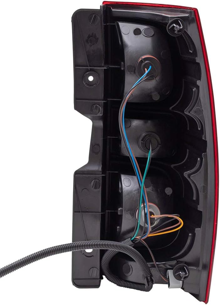 Brock Tail Light for 2007-2014 Tahoe w/o Hybrid Transmission for 2007-2014 Suburban 1500 for 2007-2013 Suburban 2500 22837923 Left GM2800196