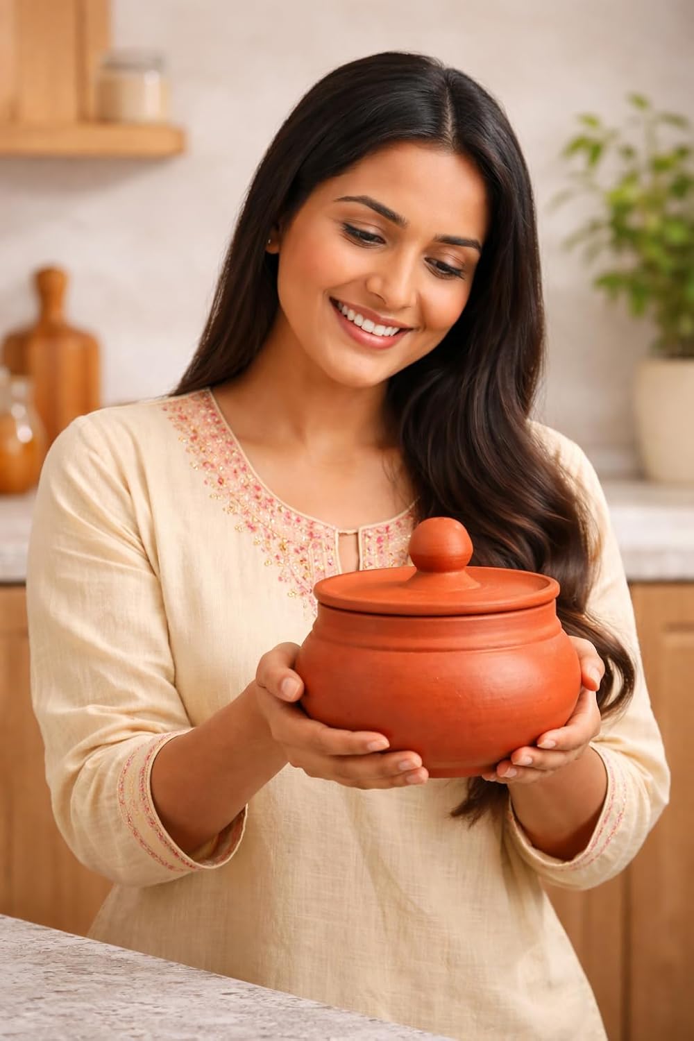 Clay Pot with Lid | Natural Earthenware Handi for Cooking, Curd & Yogurt Making, Fermentation & Storage | Traditional Kitchen Pot (Straight/Tapered Handi, 500ml)