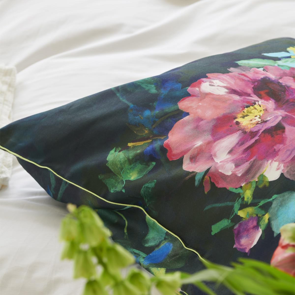 Designer Guild Printed Cotton Satin Duvet Cover 140 x 200 cm, Black, 140x200 cm - Image 3