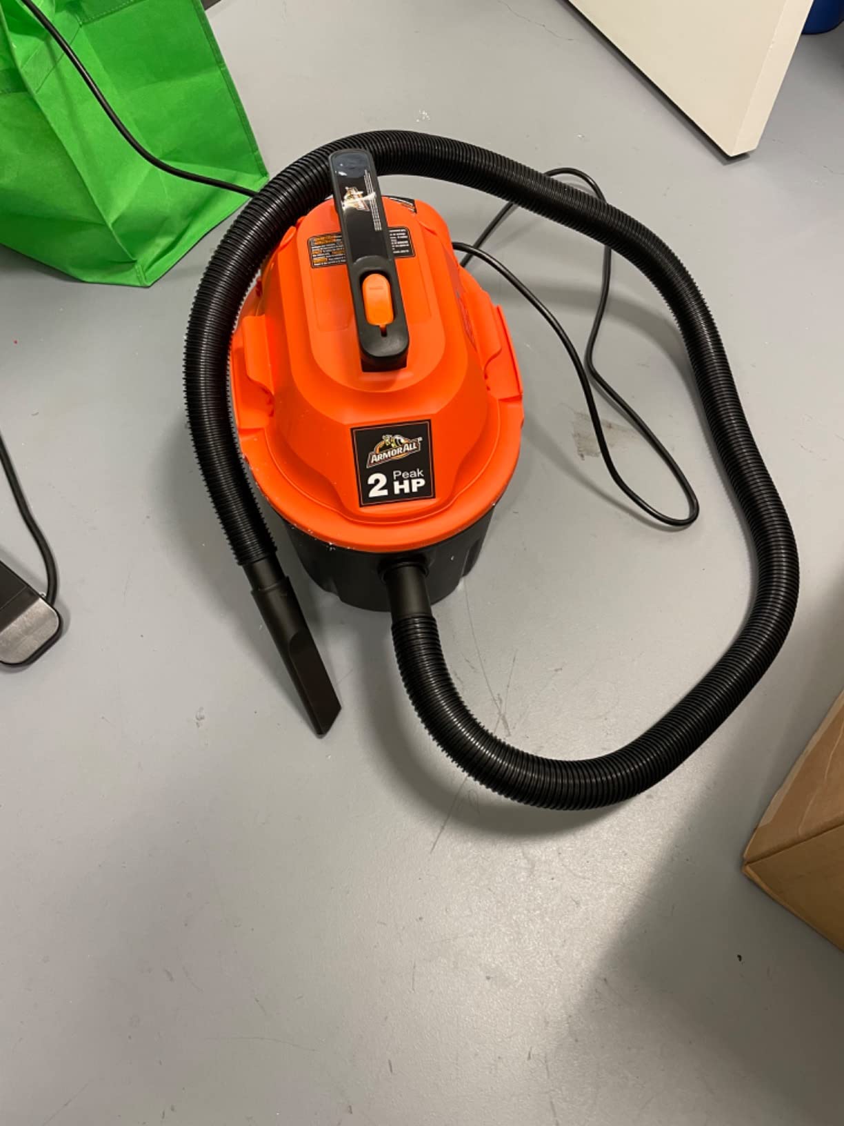 10/mo Finance Armor All, AA255 , 2.5 Gallon 2 Peak HP Wet/Dry Utility Shop Vacuum , Orange