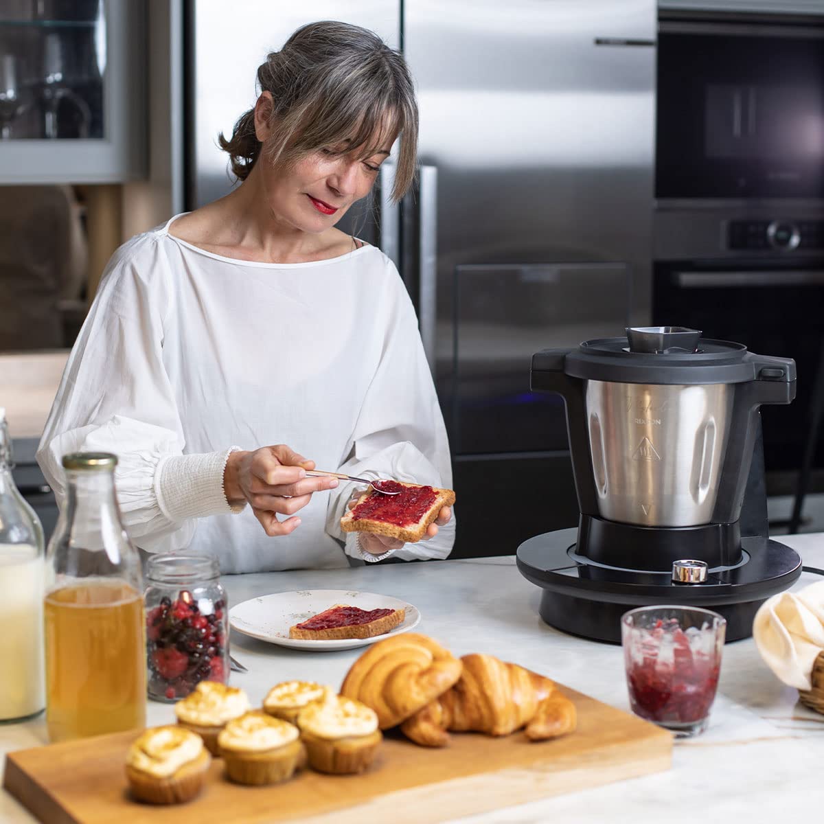 PRIXTON Robot de Cocina Multifunción My Foodie WiFi Pantalla táctil APP móvil con Recetario 1000 W 10 Velocidades Vaporera Doble