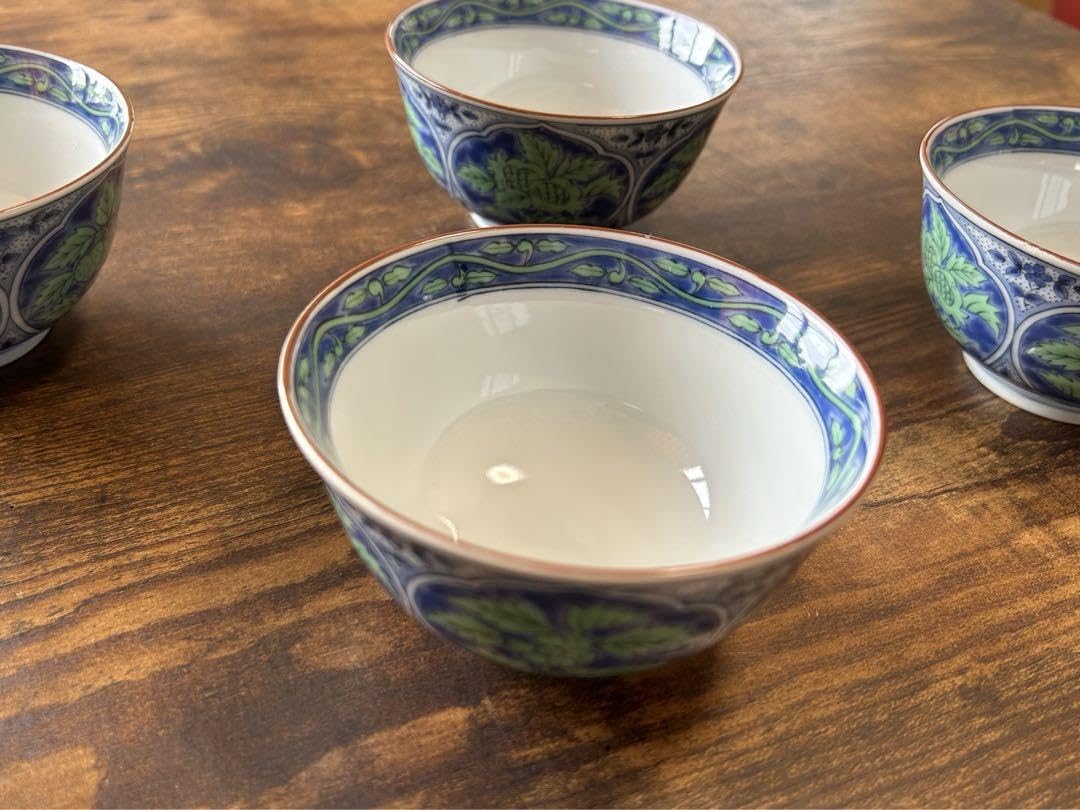 Amazon.co.jp: 美濃焼 庫山窯 青華緑彩 湯呑み茶碗 5客組 : ホーム